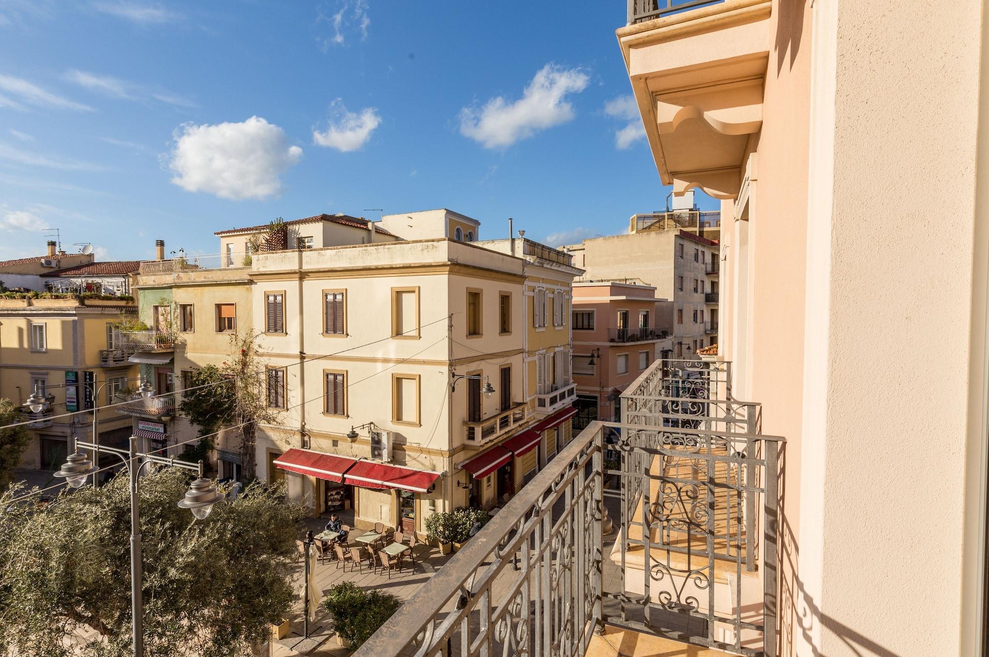 Hotel Regina Elena Olbia Esterno foto