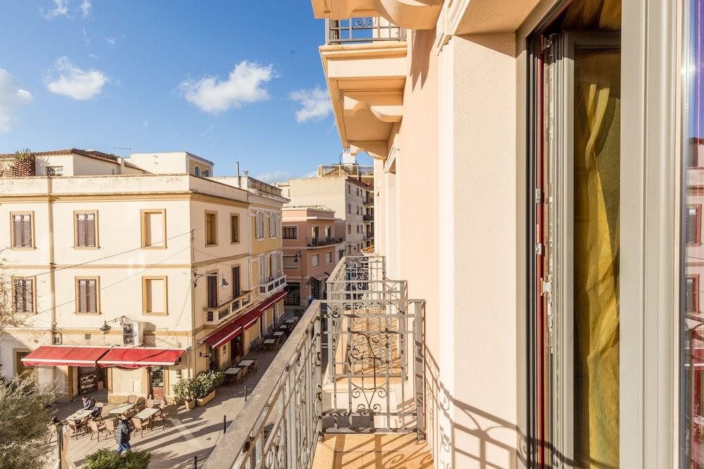 Hotel Regina Elena Olbia Esterno foto